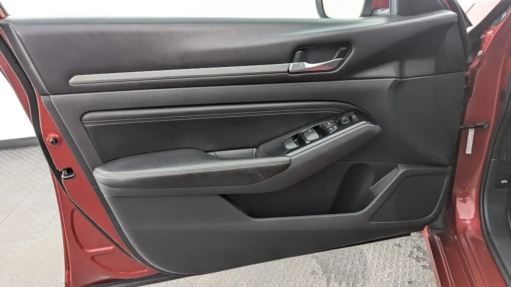 Florida Fine Cars - Used NISSAN ALTIMA 2021 MIAMI 2.5 SV