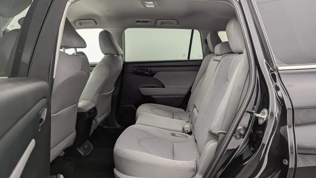 Florida Fine Cars - Used TOYOTA HIGHLANDER 2023 MIAMI L
