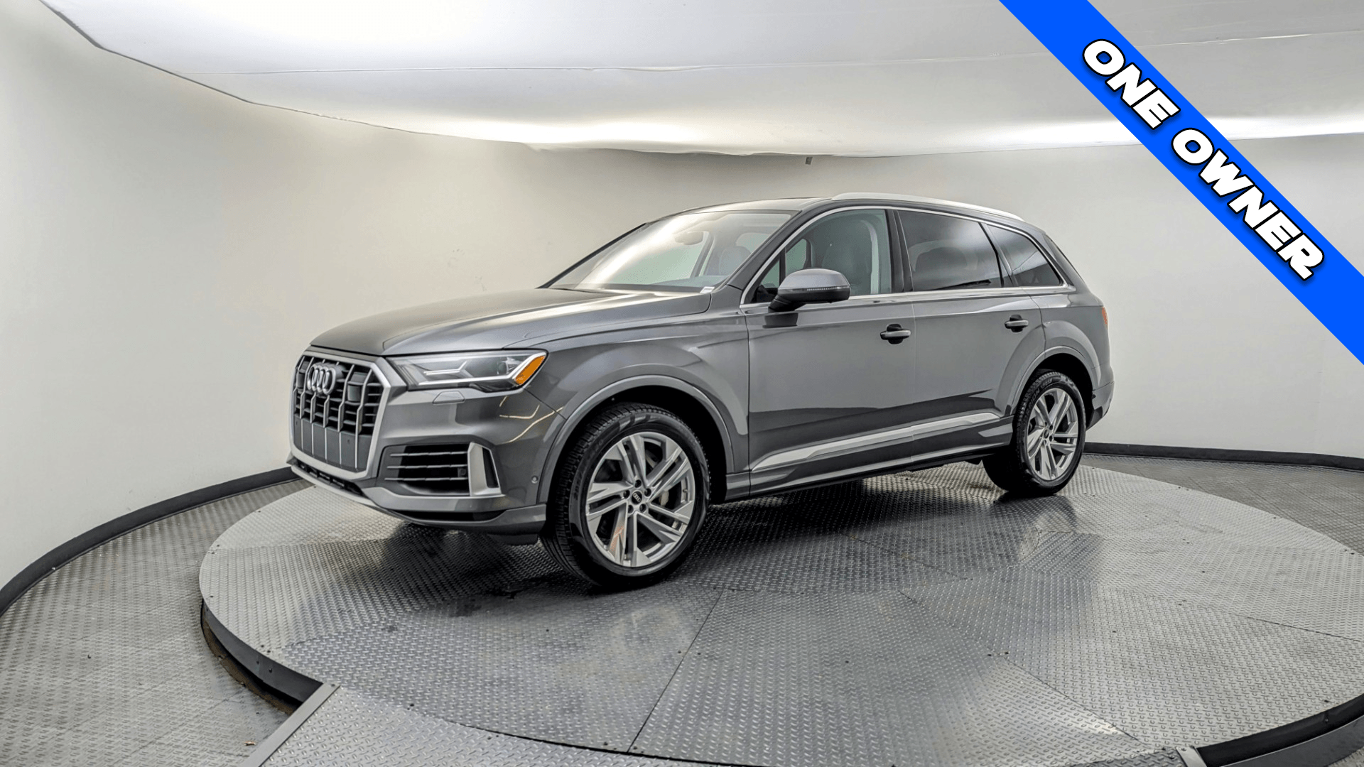 2022 Audi Q7 Premium Plus's photo
