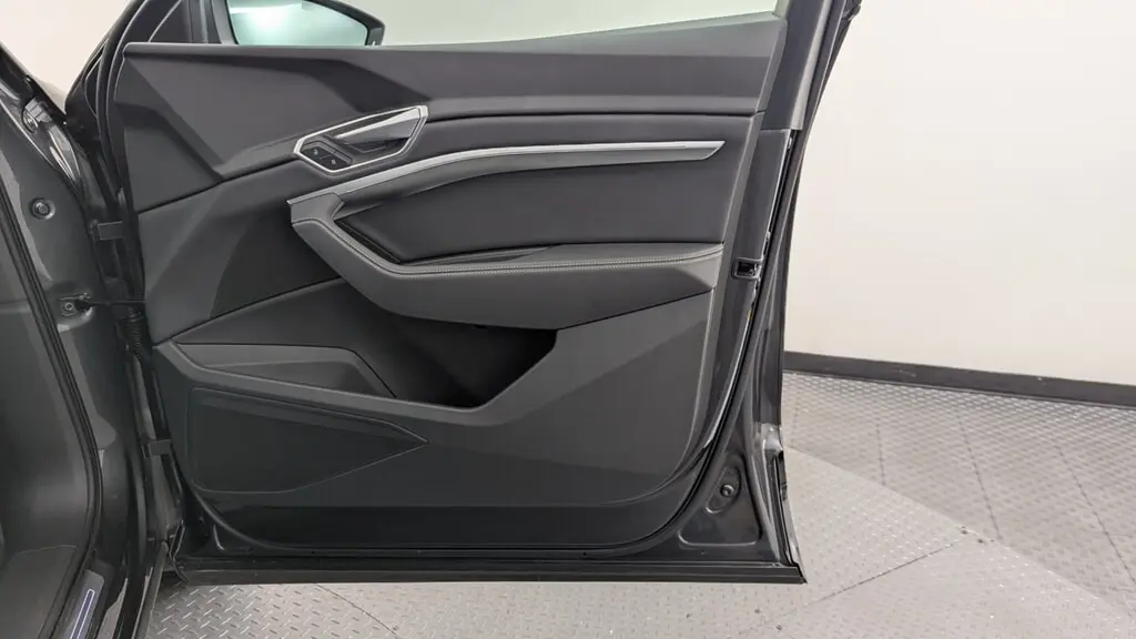 Florida Fine Cars - Used AUDI E-TRON SPORTBACK 2022 WEST PALM S LINE PREMIUM