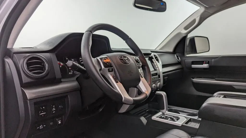 Florida Fine Cars - Used TOYOTA TUNDRA 4WD 2020 MARGATE SR5