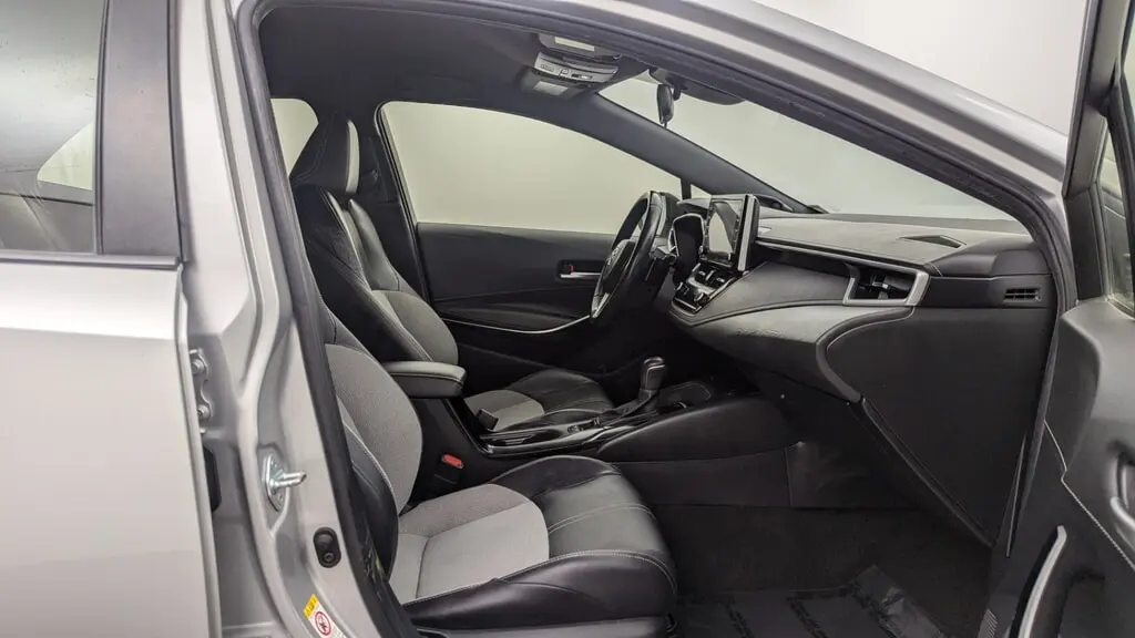 Florida Fine Cars - Used TOYOTA COROLLA HATCHBACK 2019 MARGATE SE