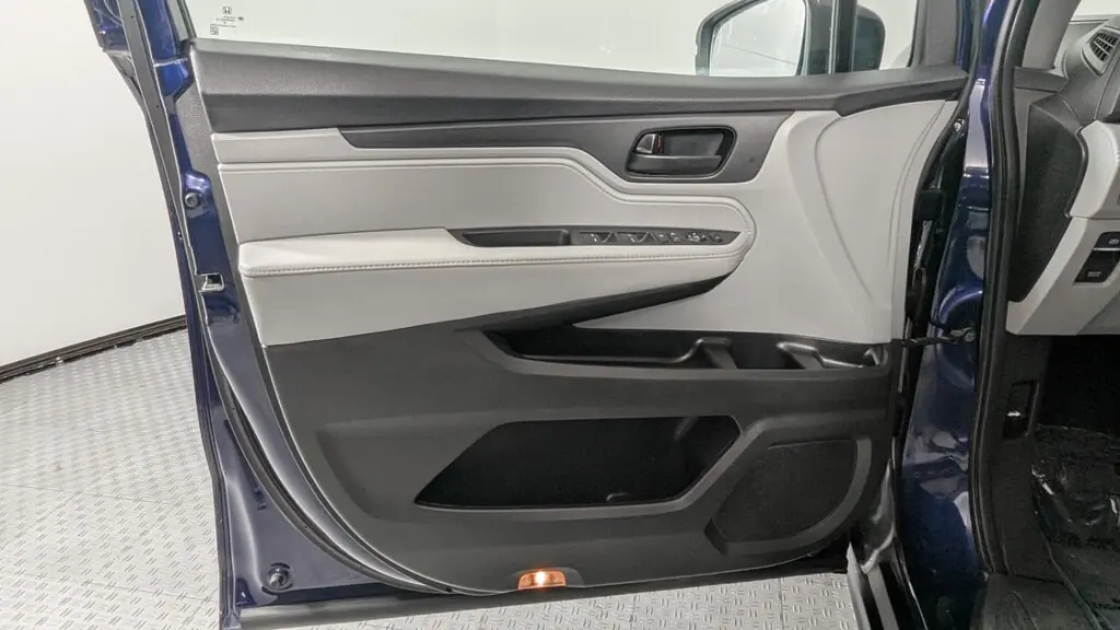 Florida Fine Cars - Used HONDA ODYSSEY 2022 ORLANDO LX