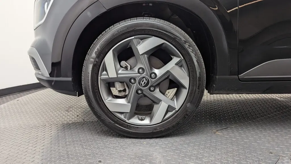 Florida Fine Cars - Used HYUNDAI VENUE 2024 WEST PALM SEL