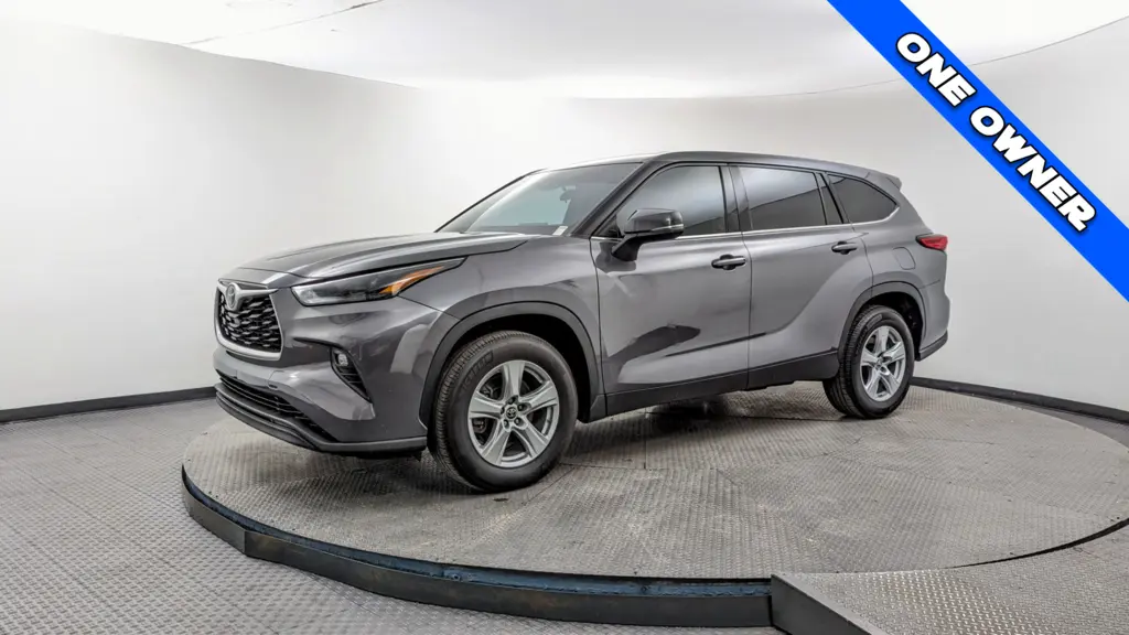 Florida Fine Cars - Used TOYOTA HIGHLANDER 2022 MIAMI LE