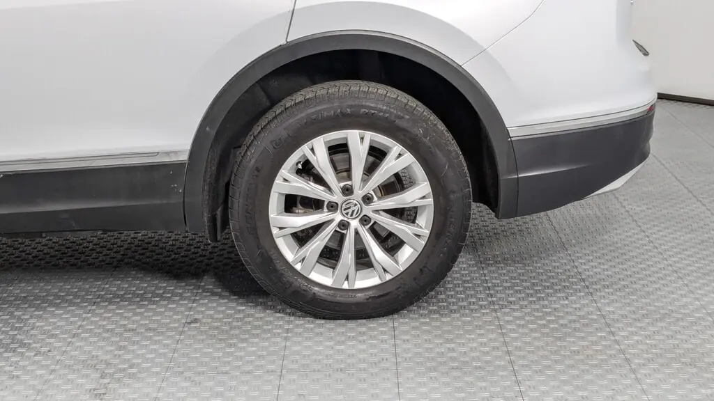 Florida Fine Cars - Used VOLKSWAGEN TIGUAN 2018 ORLANDO SEL