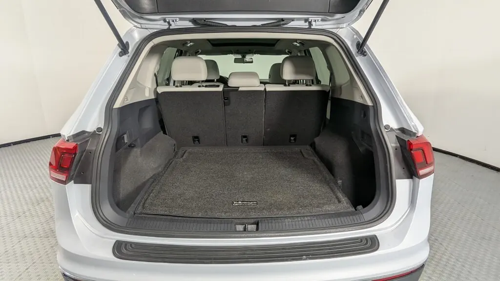 Florida Fine Cars - Used VOLKSWAGEN TIGUAN 2018 ORLANDO SEL