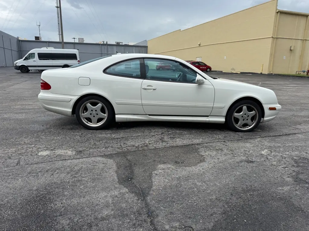 Florida Fine Cars - Used MERCEDES-BENZ CLK-CLASS 2002 MARGATE 430