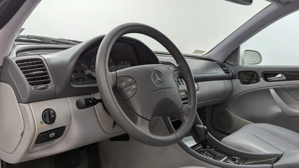 Florida Fine Cars - Used MERCEDES-BENZ CLK-CLASS 2002 MARGATE 430