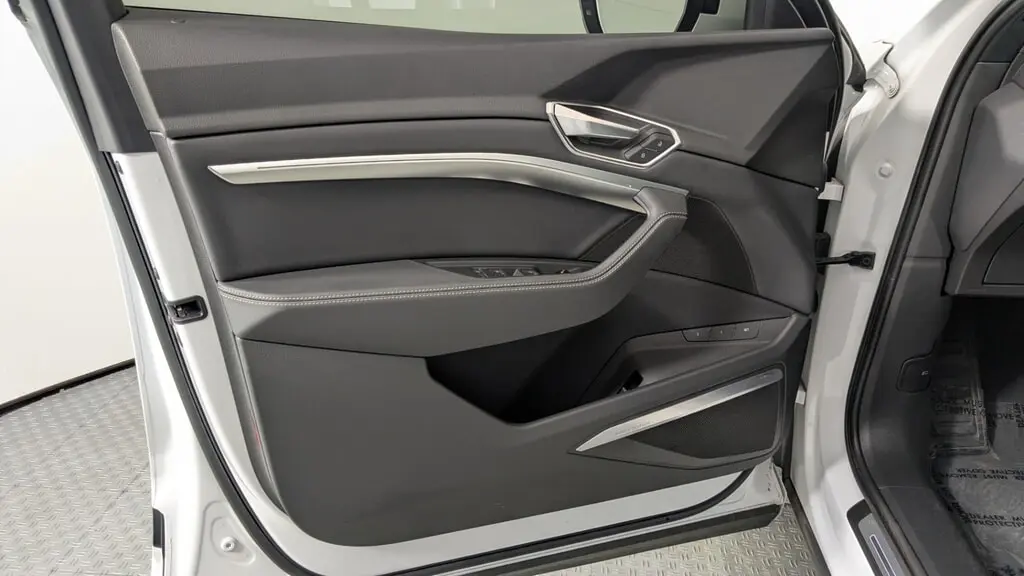 Florida Fine Cars - Used AUDI E-TRON 2022 ORLANDO PREMIUM PLUS