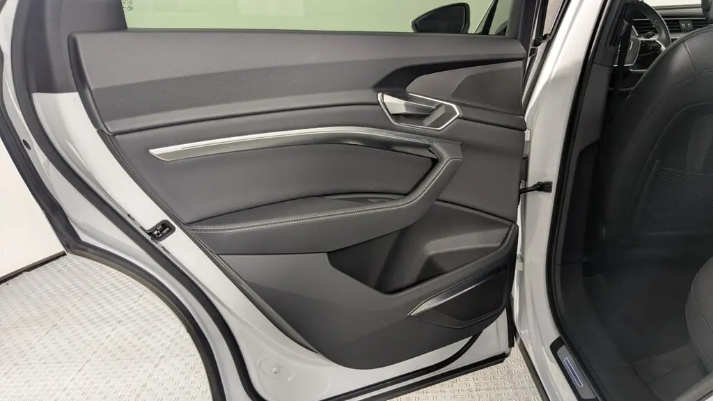 Florida Fine Cars - Used AUDI E-TRON 2022 ORLANDO PREMIUM PLUS