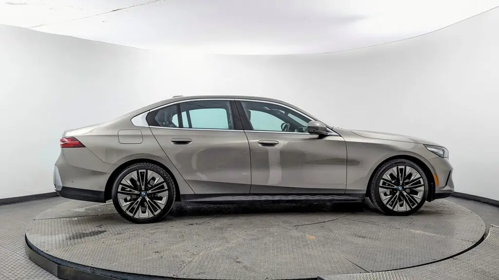 Florida Fine Cars - Used BMW 5 SERIES 2024 MIAMI 530I