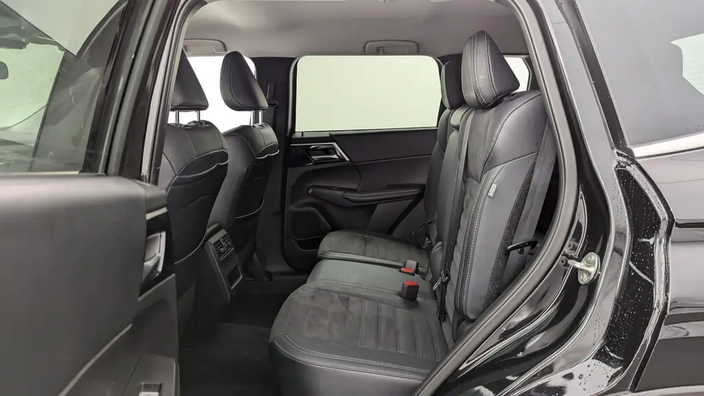 Florida Fine Cars - Used MITSUBISHI OUTLANDER 2024 MIAMI SE