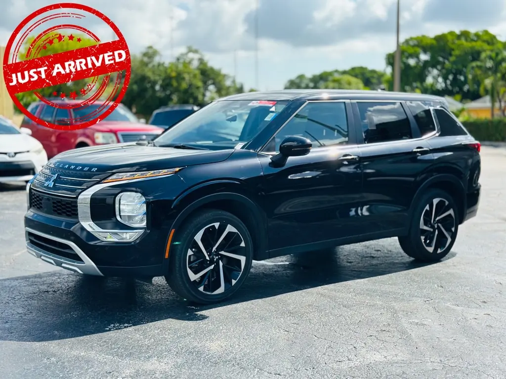 Florida Fine Cars - Used MITSUBISHI OUTLANDER 2024 MIAMI SE