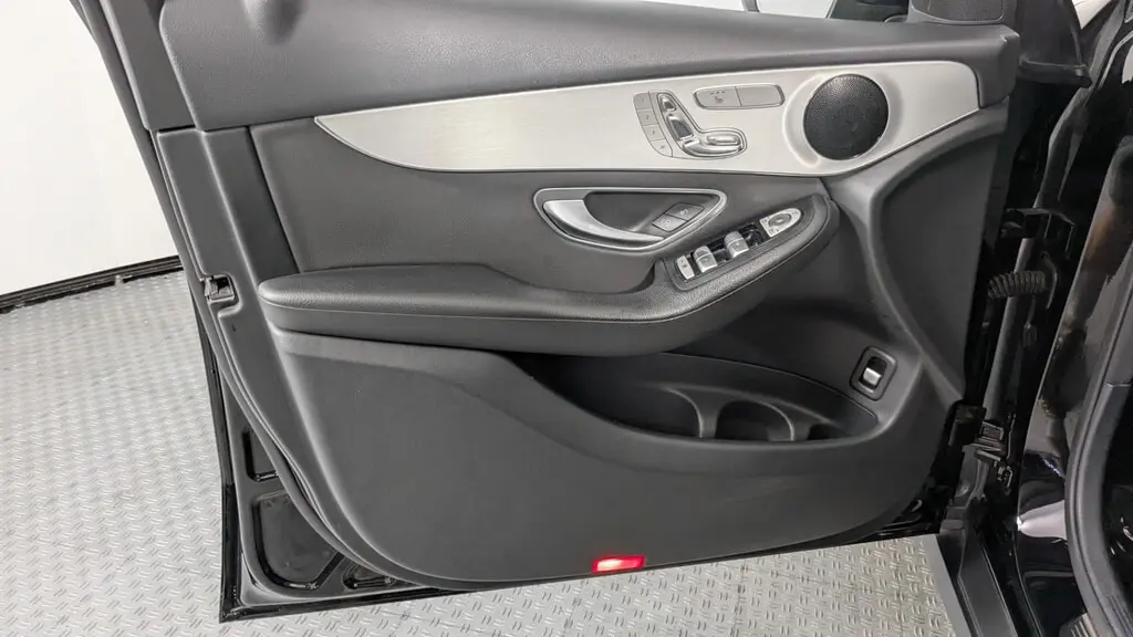 Florida Fine Cars - Used MERCEDES-BENZ GLC 2022 ORLANDO GLC 300