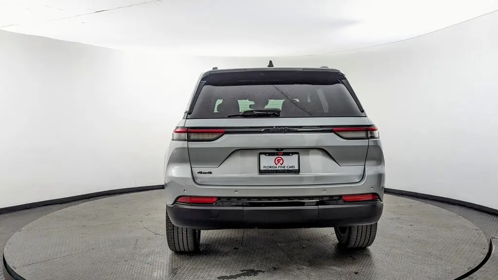 Florida Fine Cars - Used JEEP GRAND CHEROKEE 2024 WEST PALM ALTITUDE