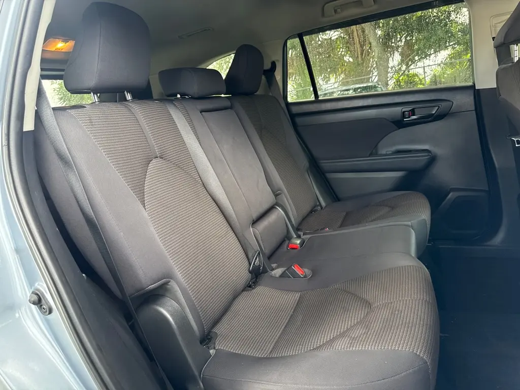 Florida Fine Cars - Used TOYOTA HIGHLANDER 2023 WEST PALM HYBRID LE