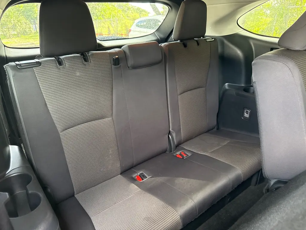 Florida Fine Cars - Used TOYOTA HIGHLANDER 2023 WEST PALM HYBRID LE
