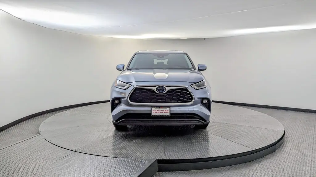 Florida Fine Cars - Used TOYOTA HIGHLANDER 2023 WEST PALM HYBRID LE