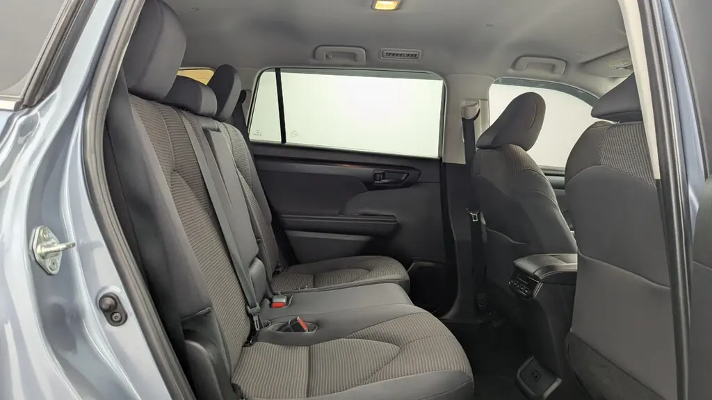 Florida Fine Cars - Used TOYOTA HIGHLANDER 2023 WEST PALM HYBRID LE