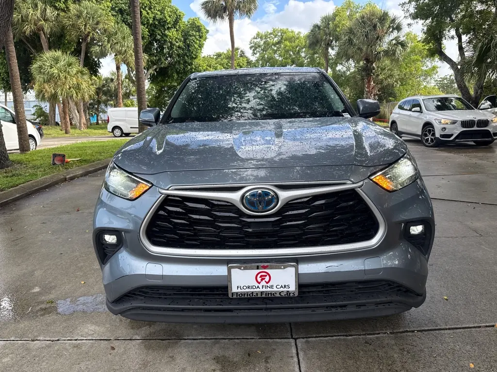 Florida Fine Cars - Used TOYOTA HIGHLANDER 2023 WEST PALM HYBRID LE