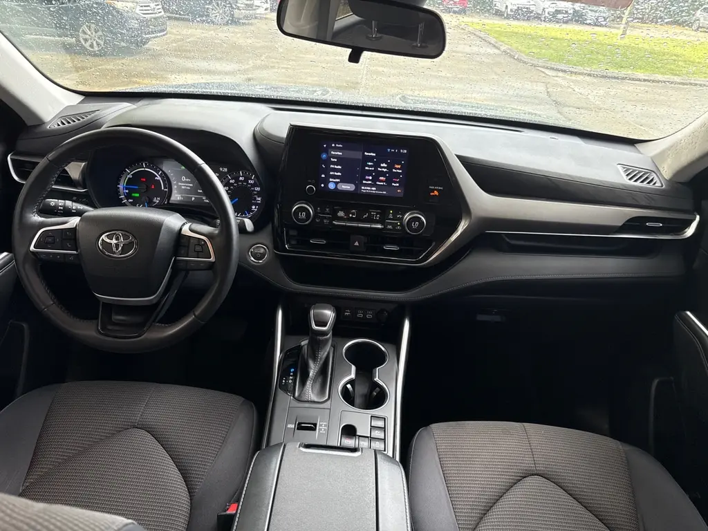 Florida Fine Cars - Used TOYOTA HIGHLANDER 2023 WEST PALM HYBRID LE