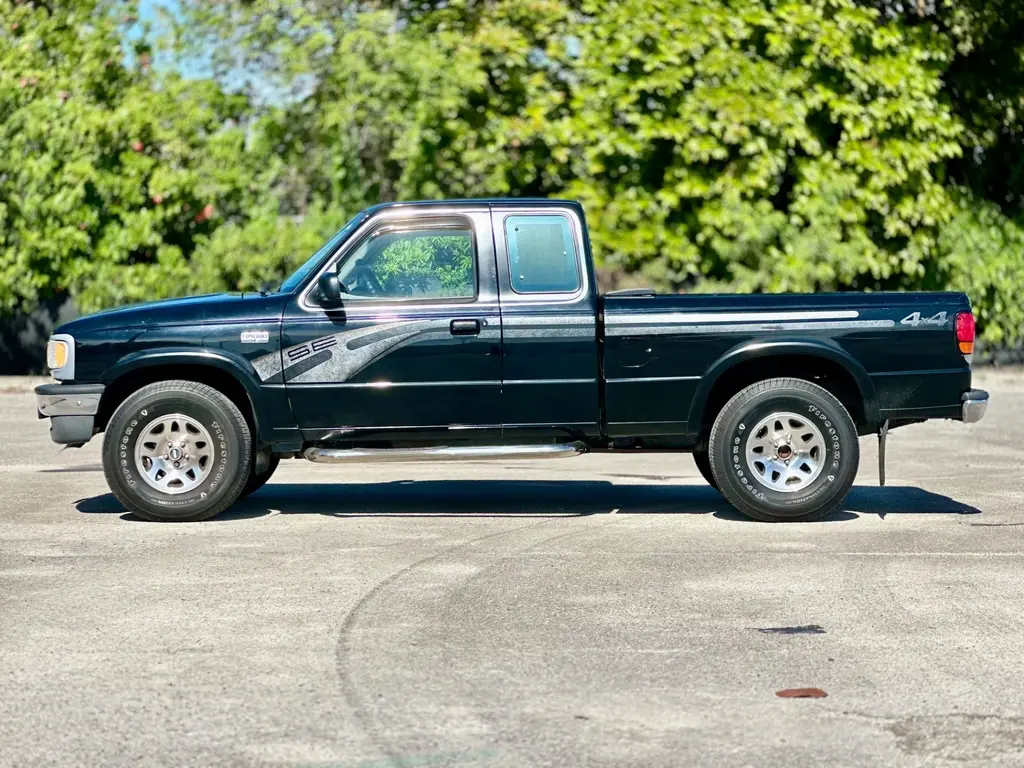 Florida Fine Cars - Used MAZDA B-SERIES 4WD 1997 MARGATE SE