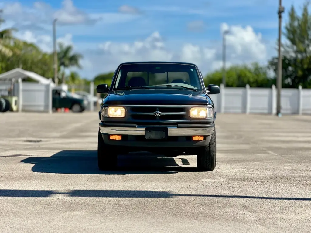 Florida Fine Cars - Used MAZDA B-SERIES 4WD 1997 MARGATE SE