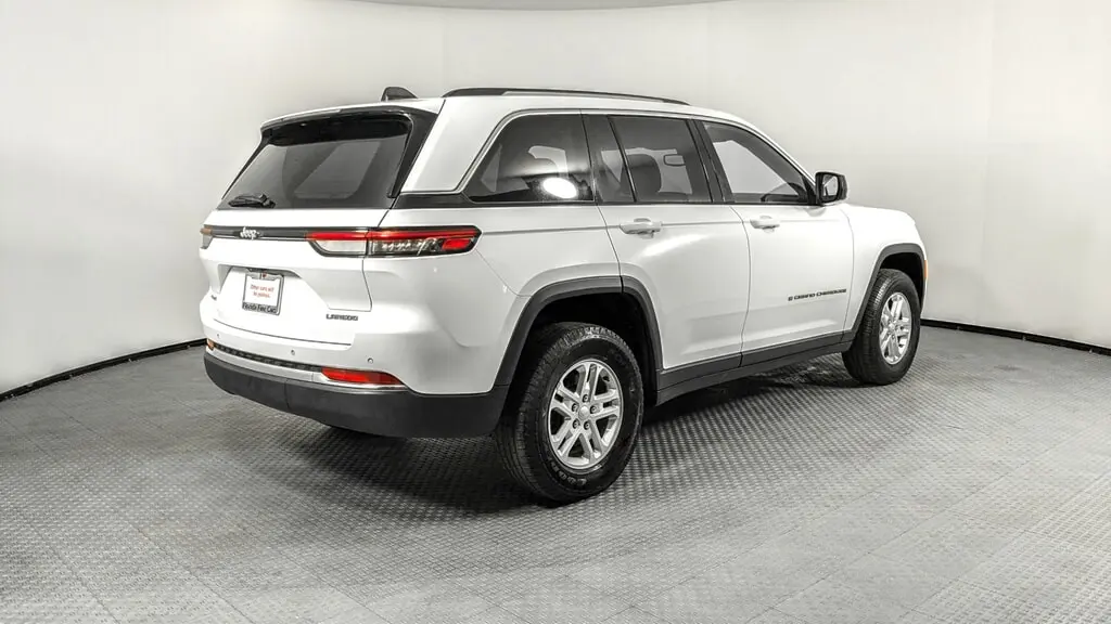 Florida Fine Cars - Used JEEP GRAND CHEROKEE 2022 ORLANDO LAREDO