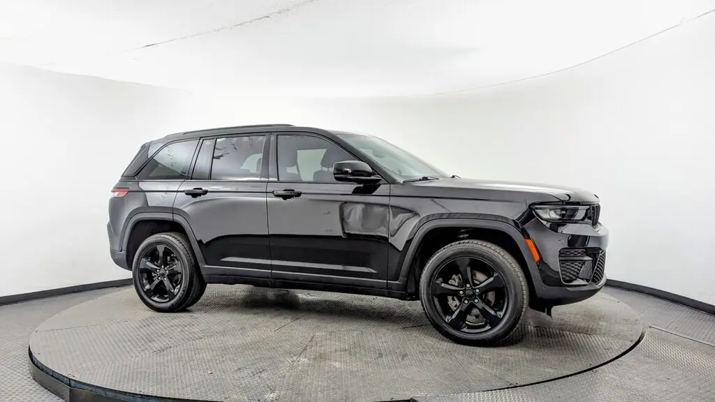 Florida Fine Cars - Used JEEP GRAND CHEROKEE 2022 MIAMI ALTITUDE