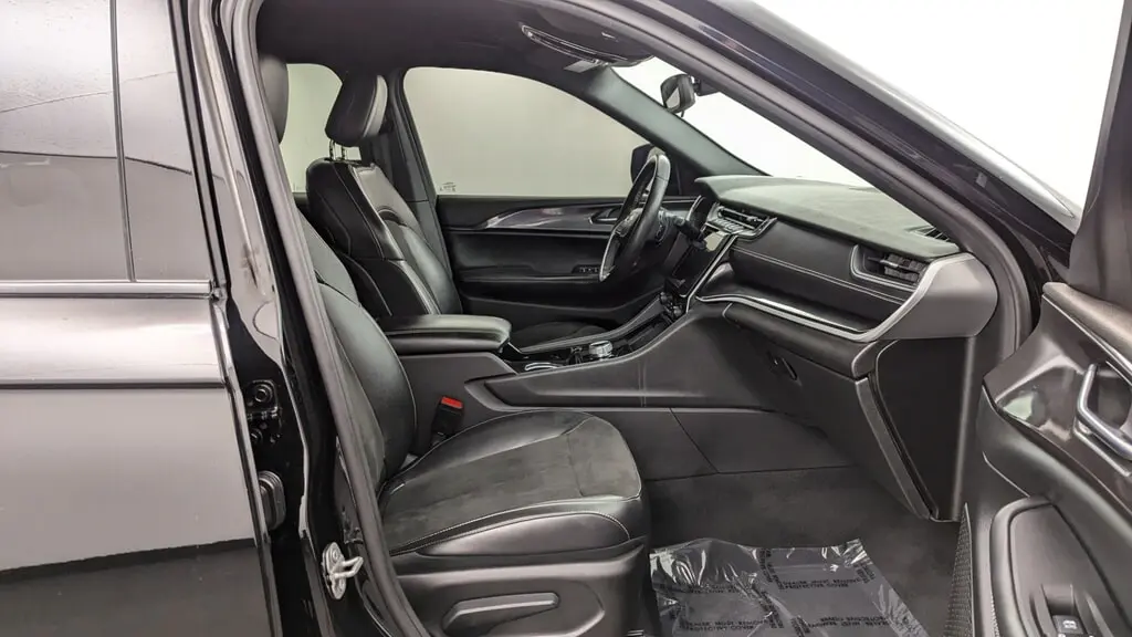 Florida Fine Cars - Used JEEP GRAND CHEROKEE 2022 MIAMI ALTITUDE