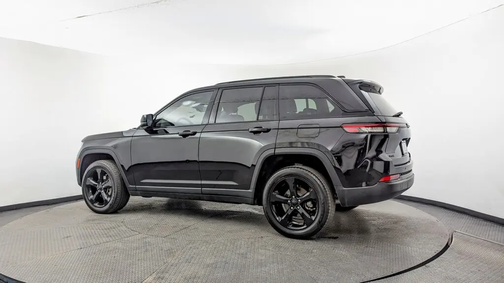 Florida Fine Cars - Used JEEP GRAND CHEROKEE 2022 MIAMI ALTITUDE
