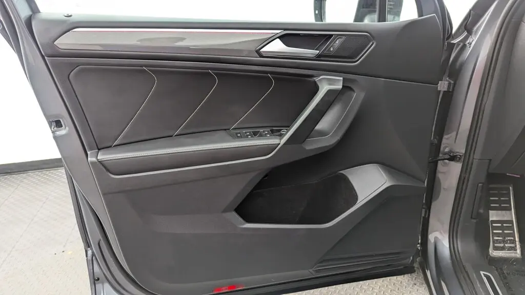 Florida Fine Cars - Used VOLKSWAGEN TIGUAN 2023 MARGATE SE R-LINE BLACK