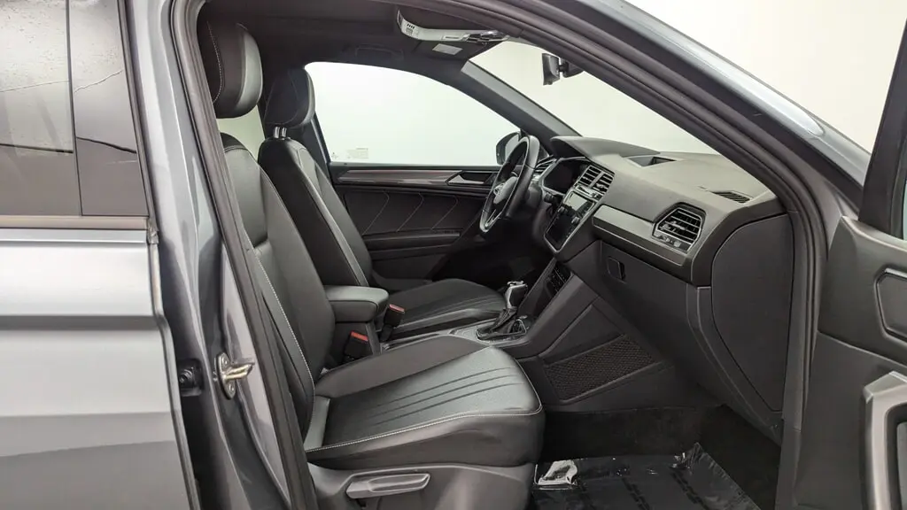 Florida Fine Cars - Used VOLKSWAGEN TIGUAN 2023 MARGATE SE R-LINE BLACK