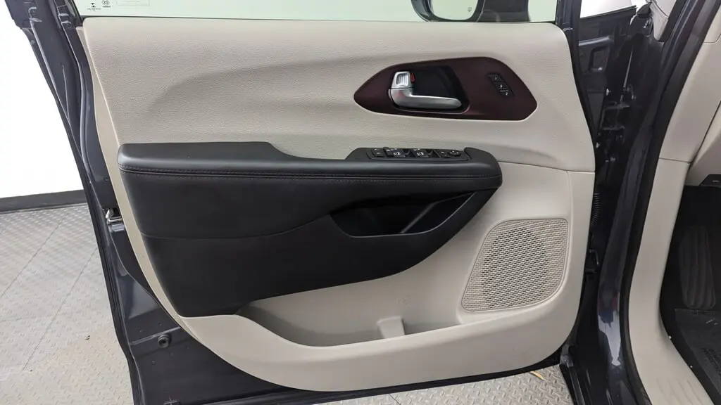 Florida Fine Cars - Used CHRYSLER PACIFICA 2020 MARGATE LIMITED
