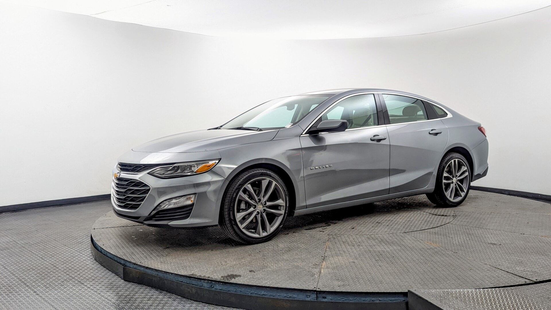 2024 Chevrolet Malibu 2LT