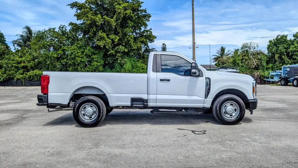 Florida Fine Cars - Used FORD SUPER DUTY F-250 SRW 2024 MIAMI XL
