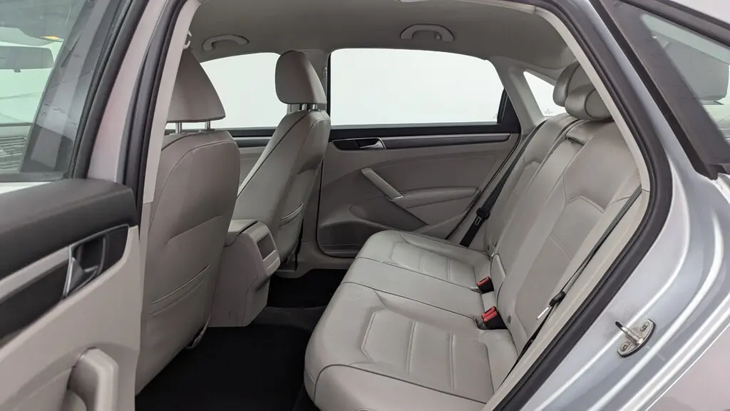 Florida Fine Cars - Used VOLKSWAGEN PASSAT 2018 WEST PALM 2.0T S