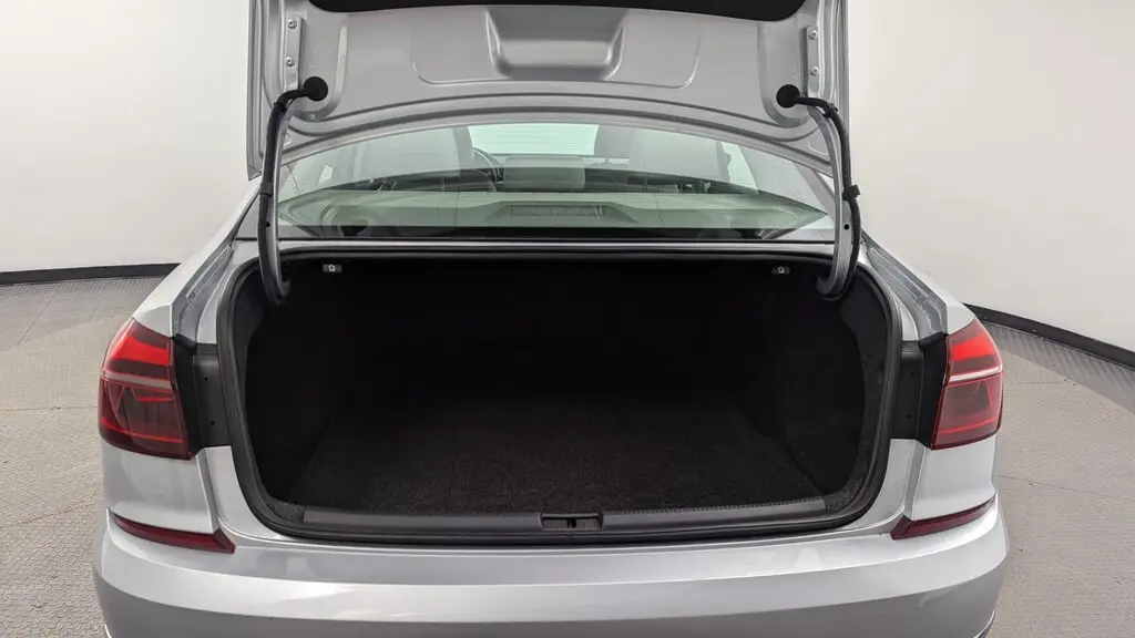 Florida Fine Cars - Used VOLKSWAGEN PASSAT 2018 WEST PALM 2.0T S