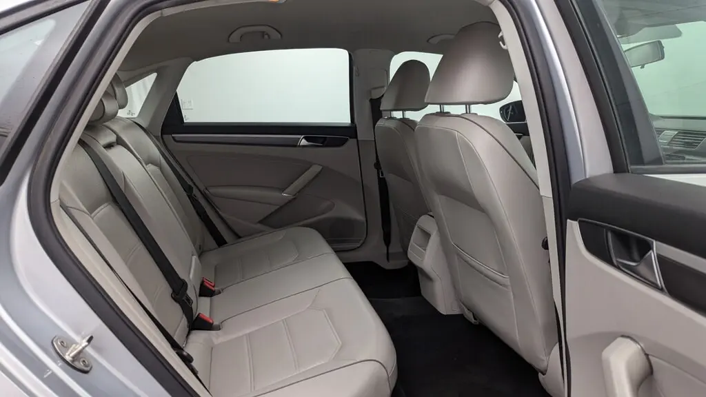 Florida Fine Cars - Used VOLKSWAGEN PASSAT 2018 WEST PALM 2.0T S