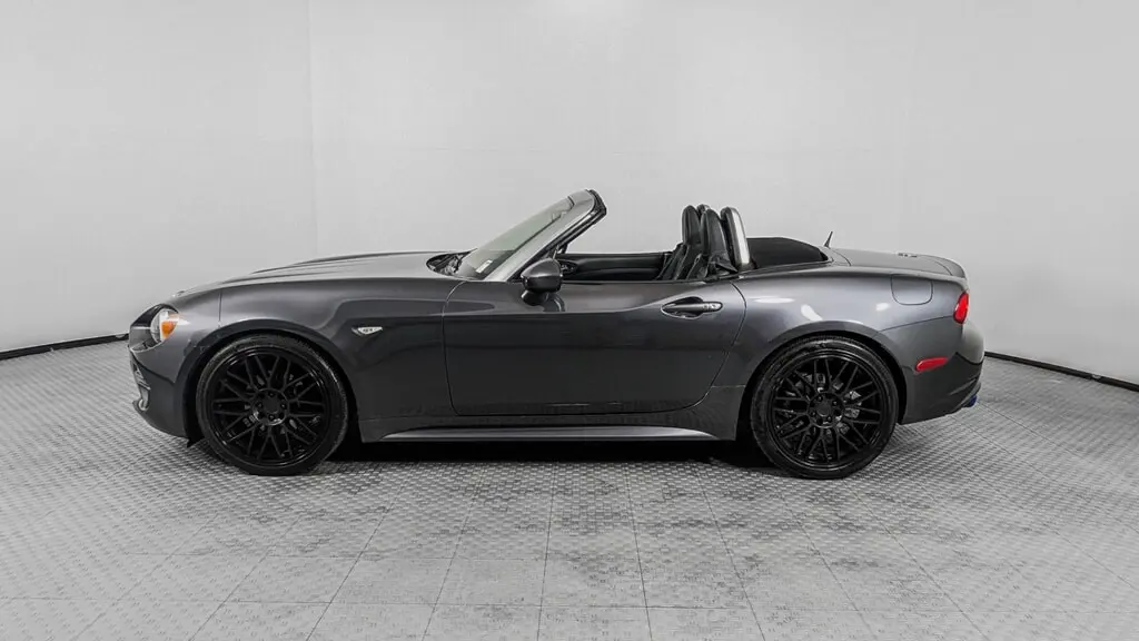 Florida Fine Cars - Used FIAT 124 SPIDER 2017 ORLANDO LUSSO