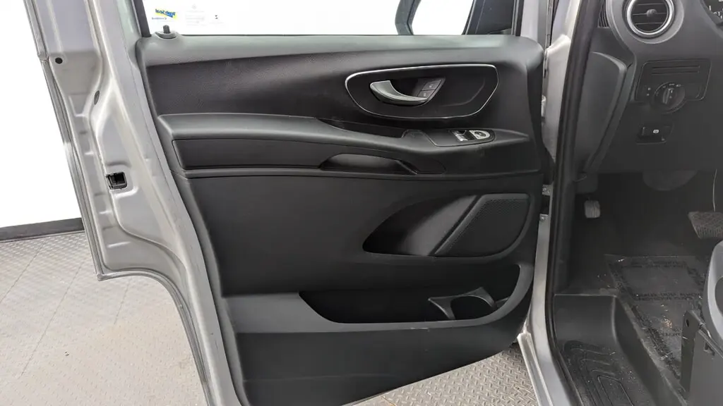 Florida Fine Cars - Used MERCEDES-BENZ METRIS PASSENGER VAN 2016 MIAMI 