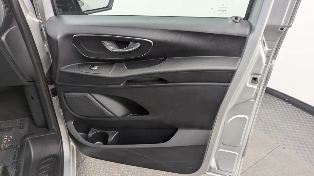 Florida Fine Cars - Used MERCEDES-BENZ METRIS PASSENGER VAN 2016 MIAMI 