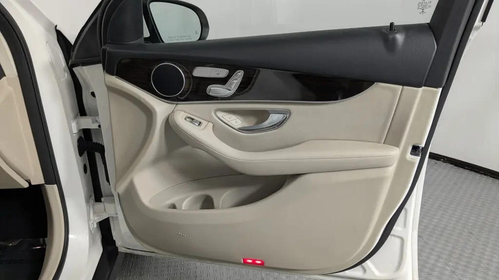 Florida Fine Cars - Used MERCEDES-BENZ GLC 2021 ORLANDO GLC 300