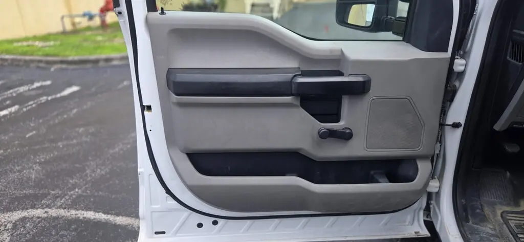 Florida Fine Cars - Used FORD SUPER DUTY F-250 SRW 2019 WEST PALM XL