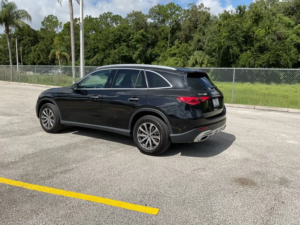 Florida Fine Cars - Used MERCEDES-BENZ GLC 2023 ORLANDO GLC 300