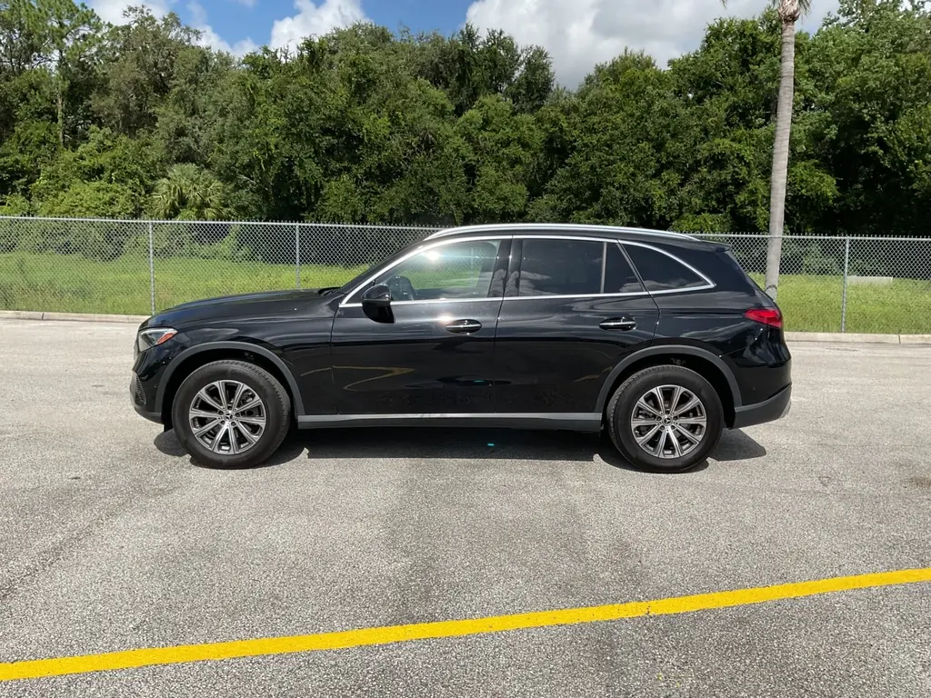 Florida Fine Cars - Used MERCEDES-BENZ GLC 2023 ORLANDO GLC 300