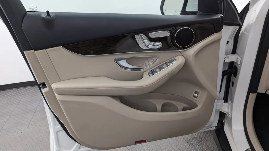 Florida Fine Cars - Used MERCEDES-BENZ GLC 2021 MARGATE GLC 300