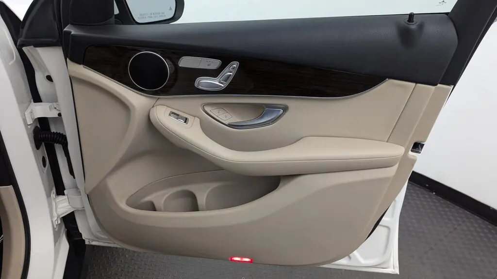 Florida Fine Cars - Used MERCEDES-BENZ GLC 2021 MARGATE GLC 300