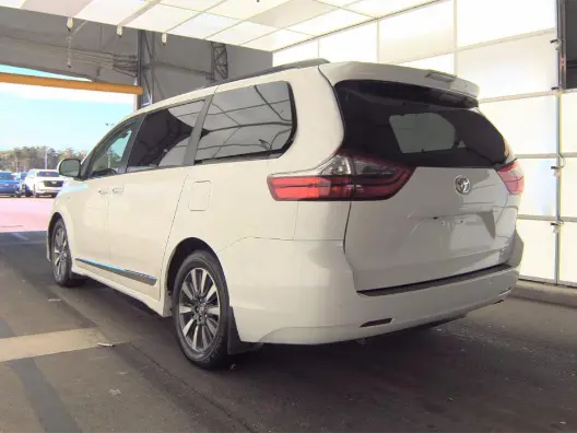 Florida Fine Cars - Used TOYOTA SIENNA 2020 MIAMI XLE